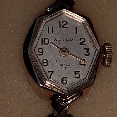 Waltham ladies watch 17 Jewels