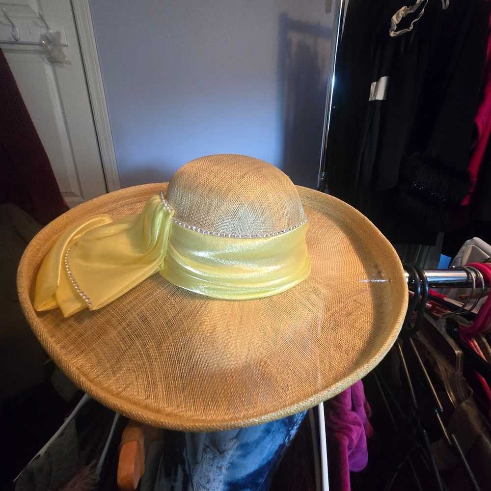 Beautiful Vintage Womens Hat - image 1