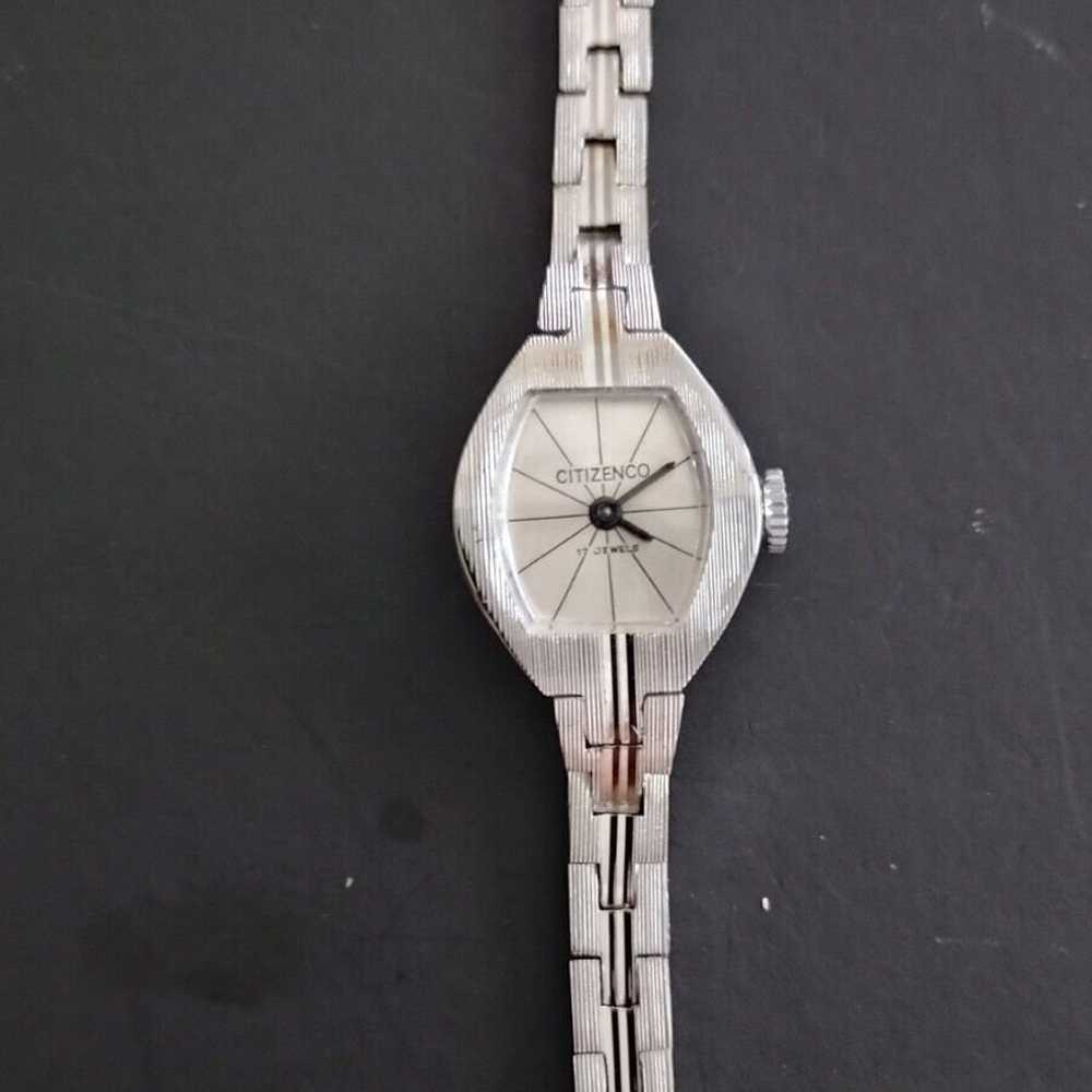 Vintage Citizen Wind Up 17 Jewels Mechanical Watch - image 1