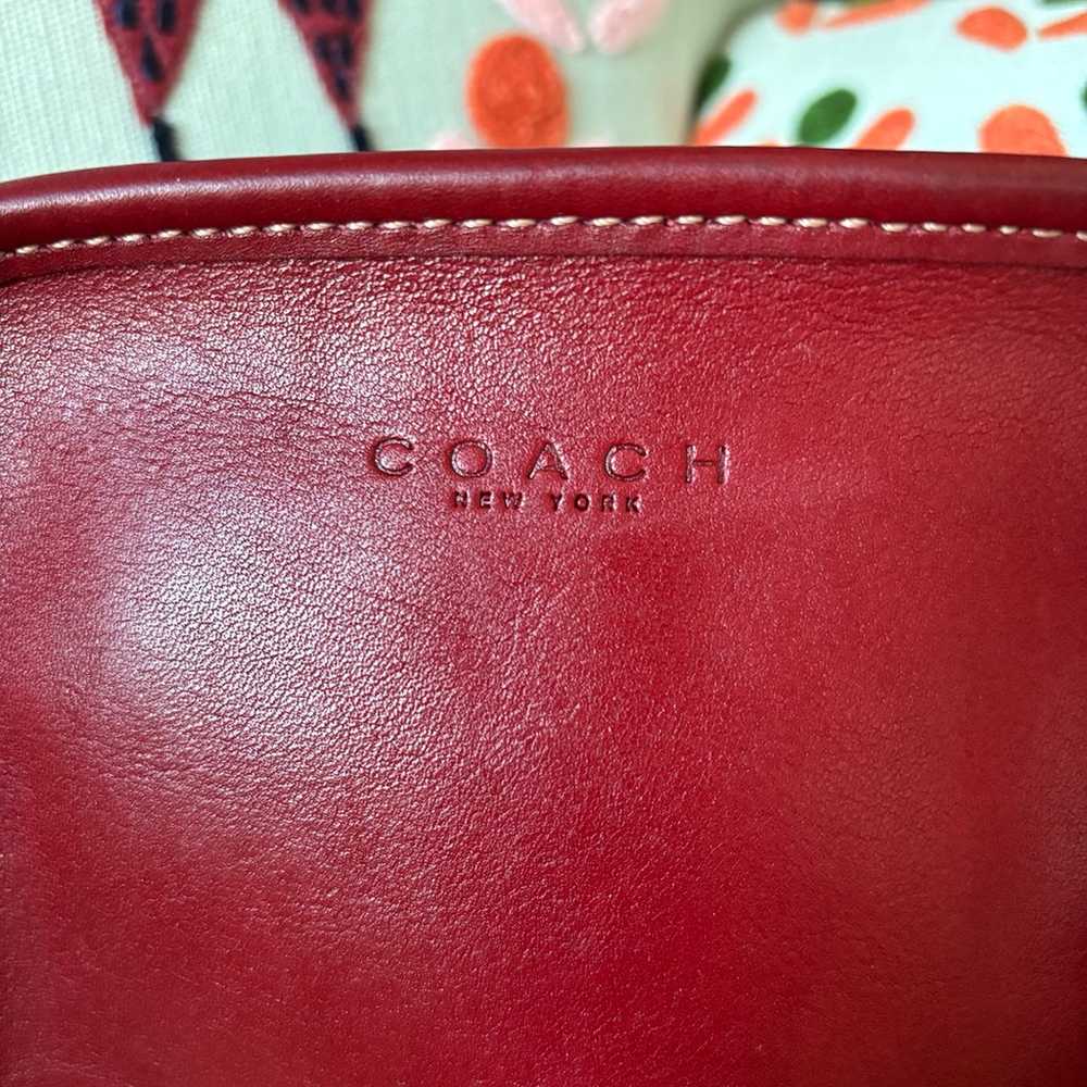 Vintage Coach Bellini Zip 9139 In Apple Red - image 2