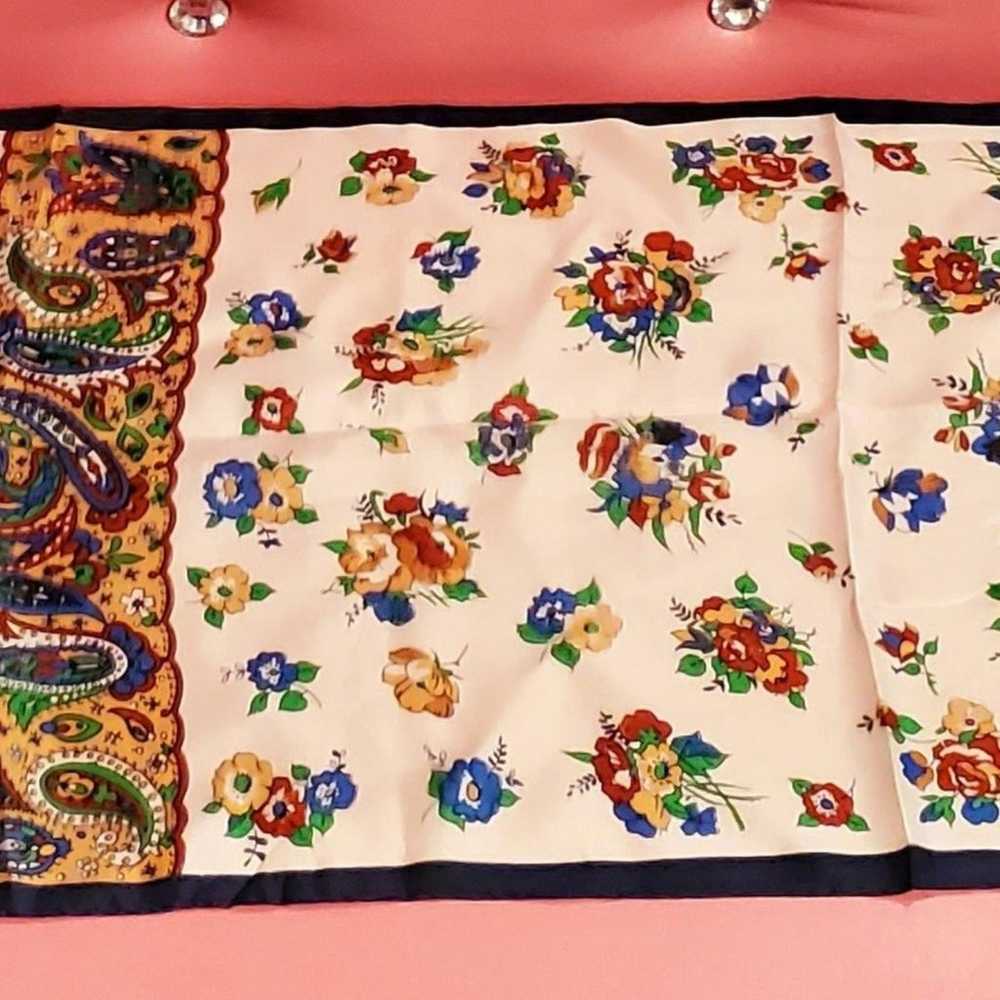 AUTHENTIC SCHIAPARELLI SILK SCARF VINTAGE - image 5