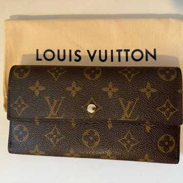 Louis Vuitton Monogram Canvas Wallet