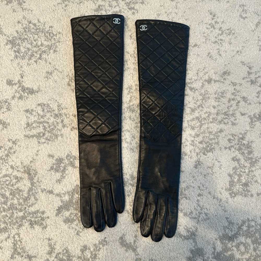 Chanel Vintage Lambskin Gloves - image 1