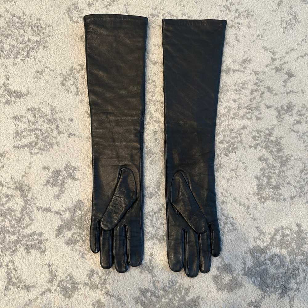 Chanel Vintage Lambskin Gloves - image 2