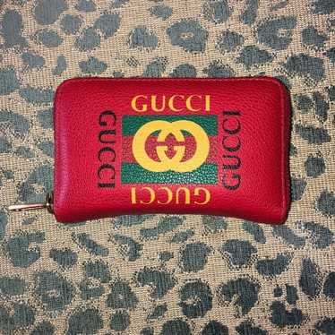 Gucci zip-around Logo Wallet