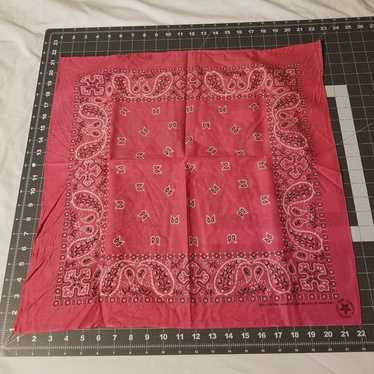 Vintage Wamcraft Bright Pink Paisley Print 100% C… - image 1