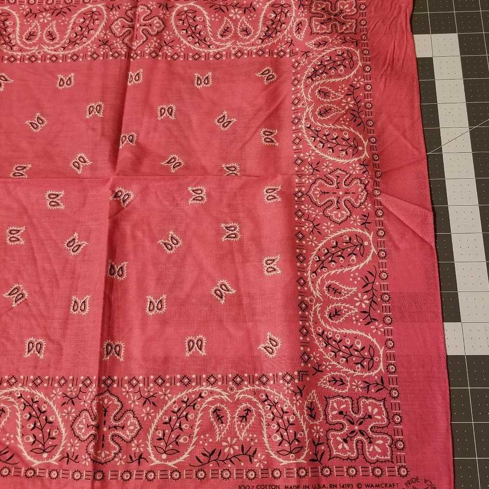 Vintage Wamcraft Bright Pink Paisley Print 100% C… - image 3