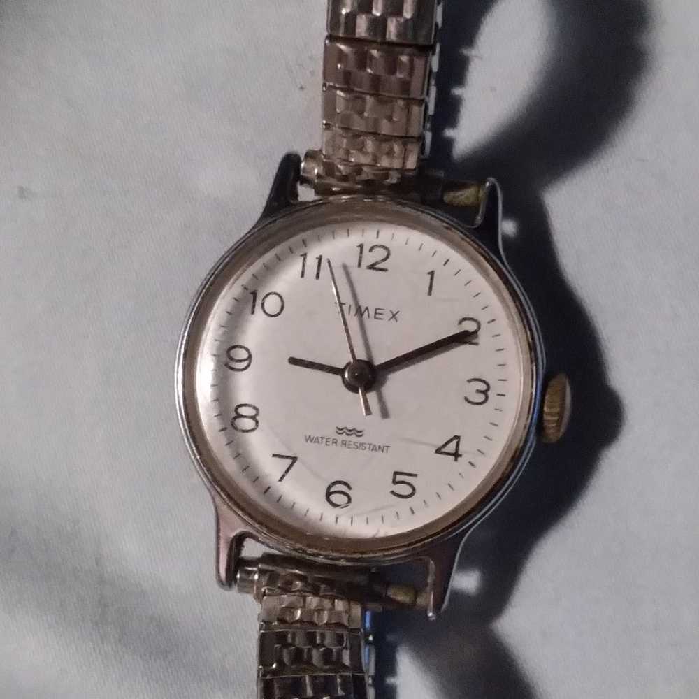 Timex watch - image 2