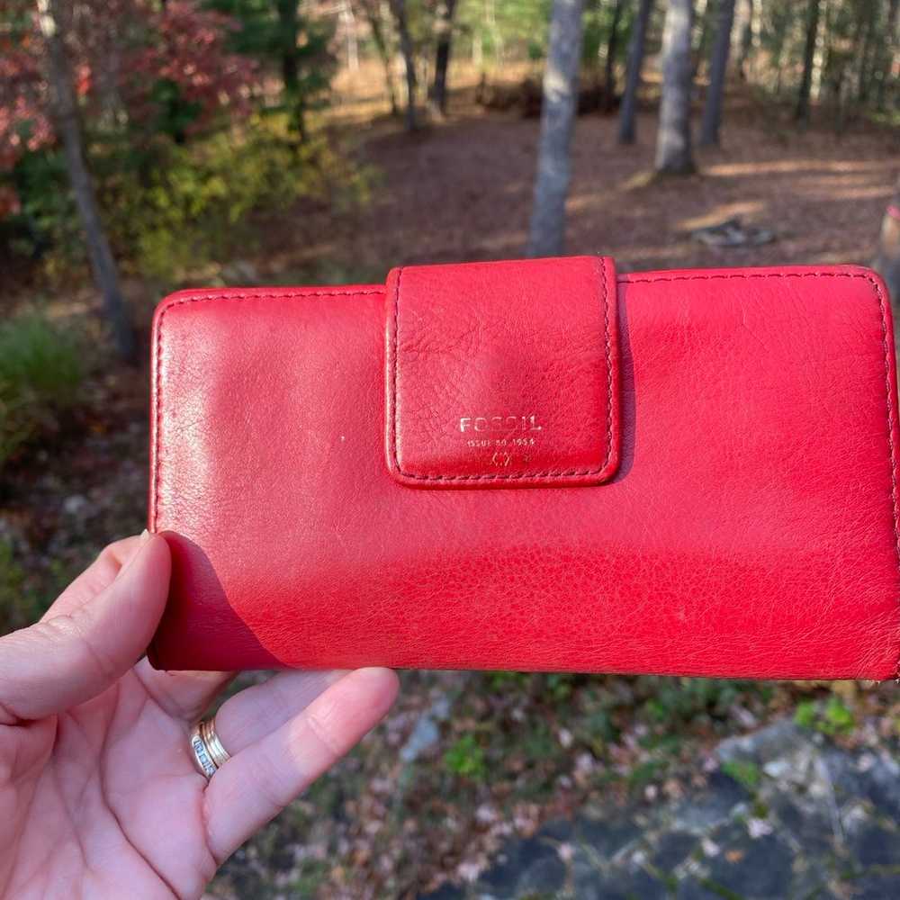 Vintage Solid Red Fossil Cow Hide Leather Wallet/… - image 10