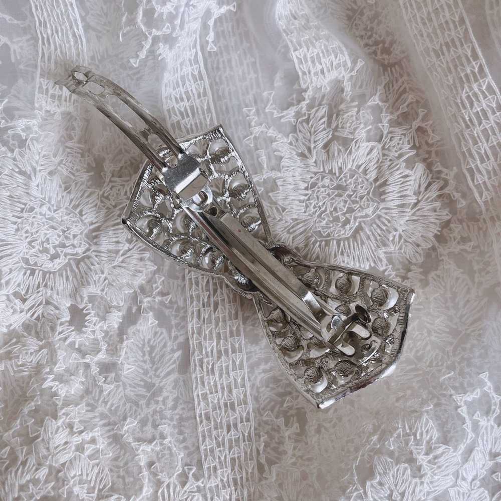 Vintage pearls Bow hair clip - image 2