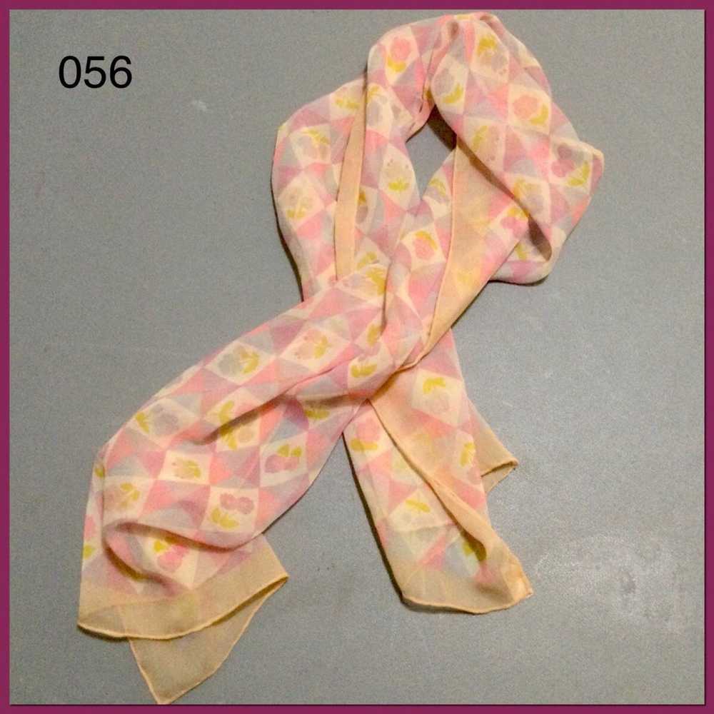 Geometric Floral Scarf_056 - image 1