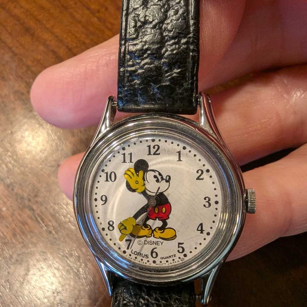 Lorus Mickey Mouse Watch V515-6080 - image 3