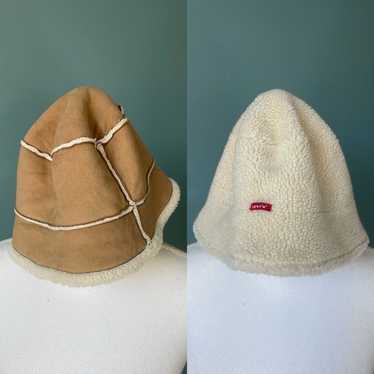 Vintage Levi’s Faux Shearling Bucket Hat Reversib… - image 1