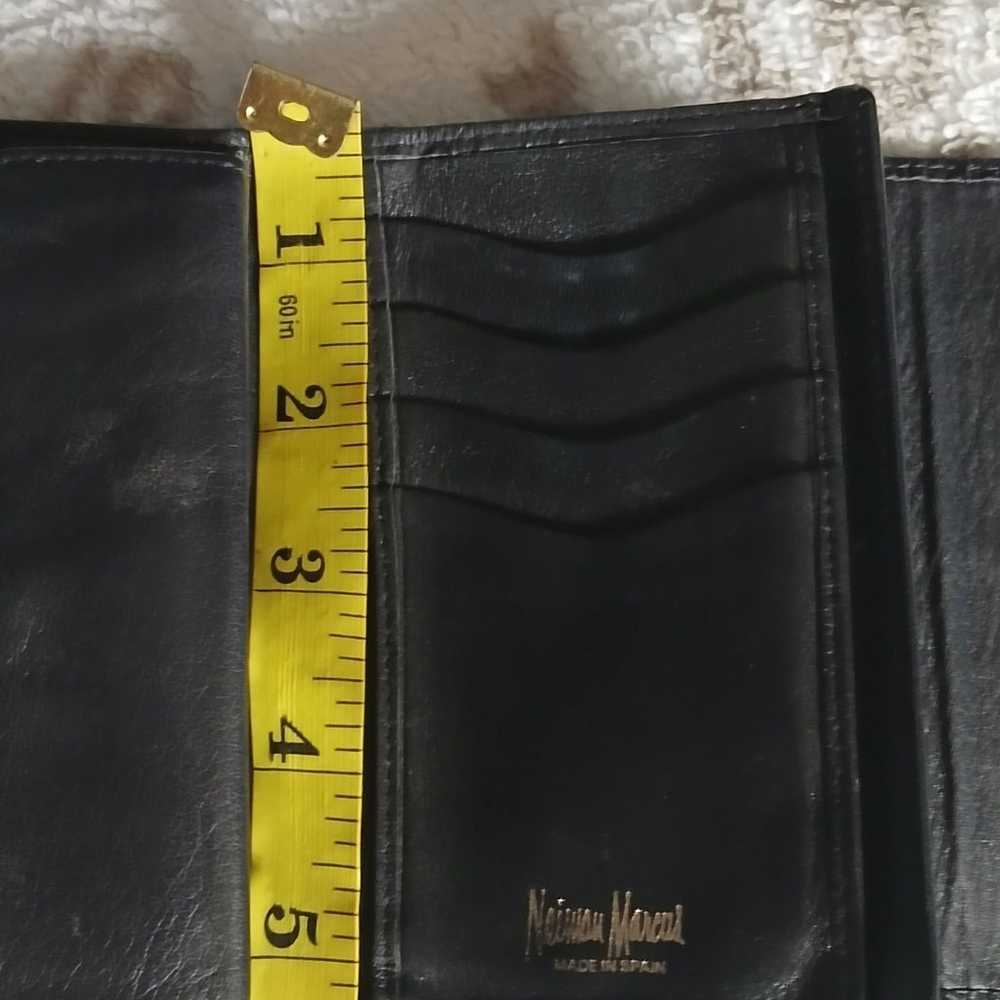 VINTAGE  NEIMAN MARCUS WALLET - image 6