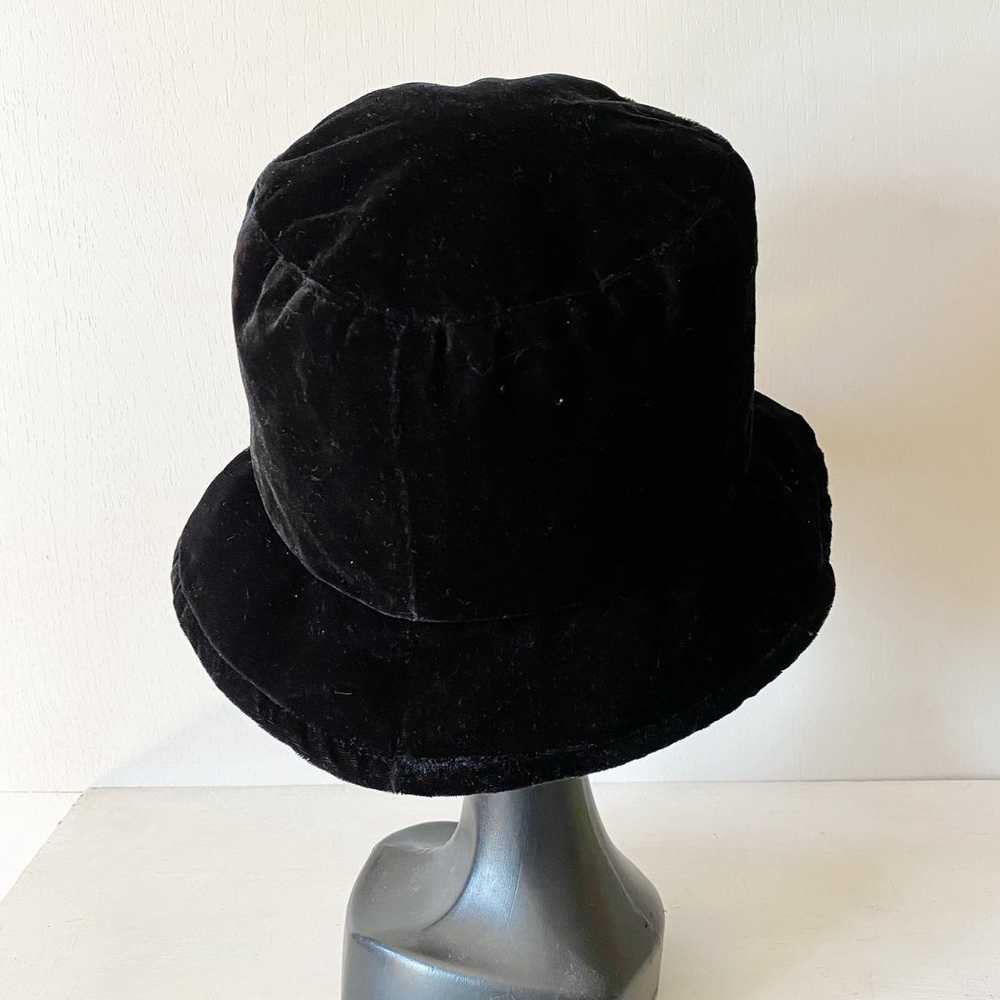 Vintage Black Velvet Hat - image 2