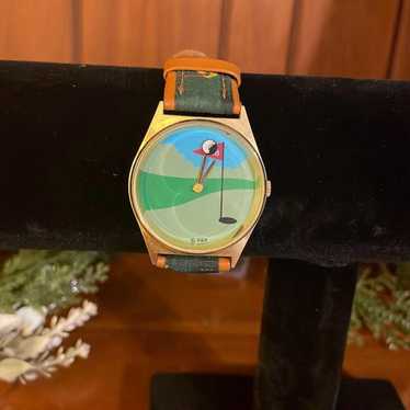 Vintage R&R 18th Hole Floating Golf Ball Watch w/G