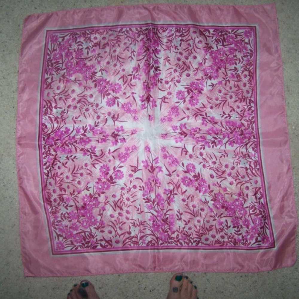 Vintage Square Floral Scarf Pink 27" x 27" Lovely - image 2