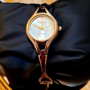 VINTAGE NINE WEST SILVER WATER PROOF LADIES WATCH - image 1