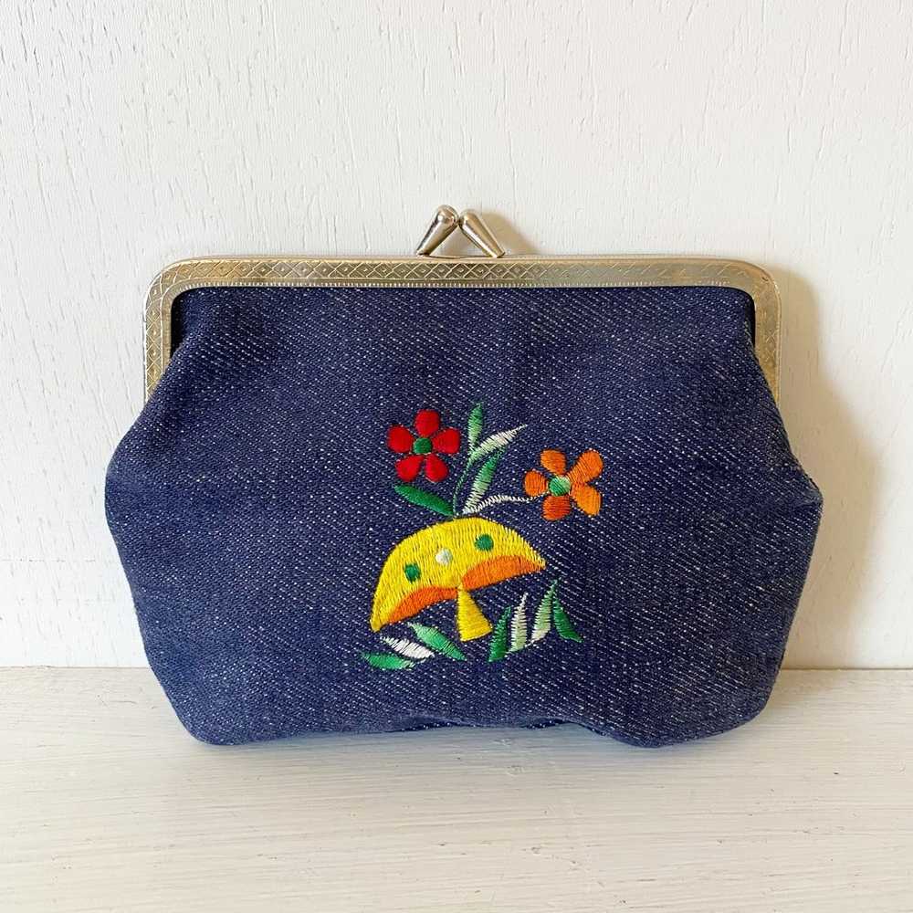 Vintage Mushroom Embroidered Coin Purse - image 3