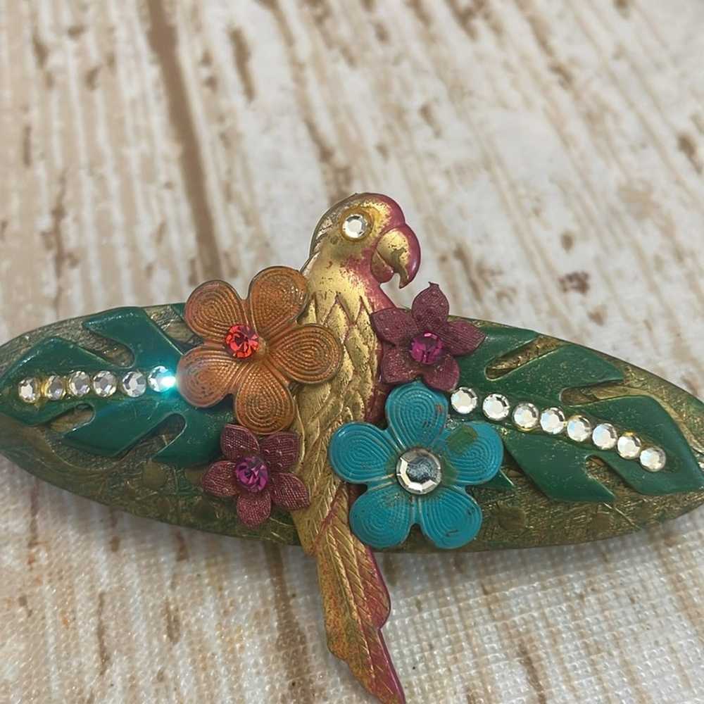 Rare Vintage HAIR CLIP metal parrot floral embell… - image 2