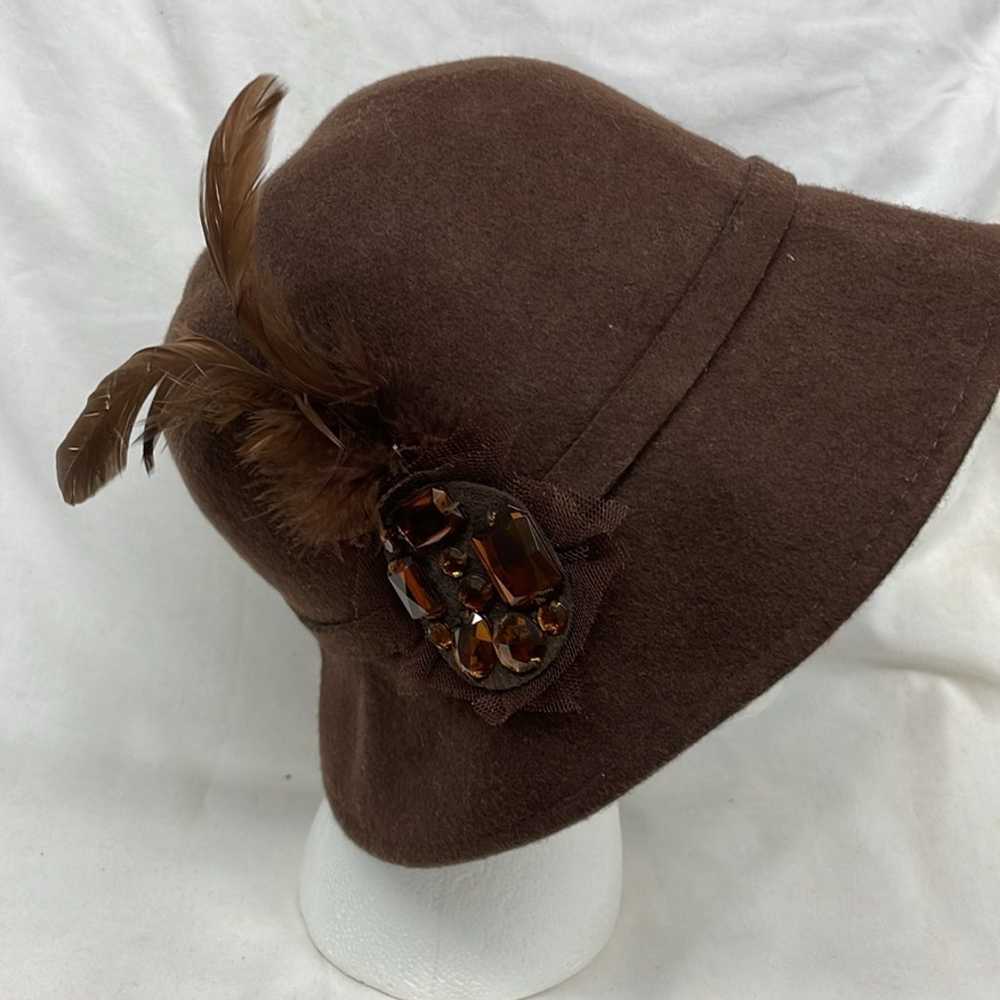 Vintage 100% wool feather and jeweled winter hat … - image 2