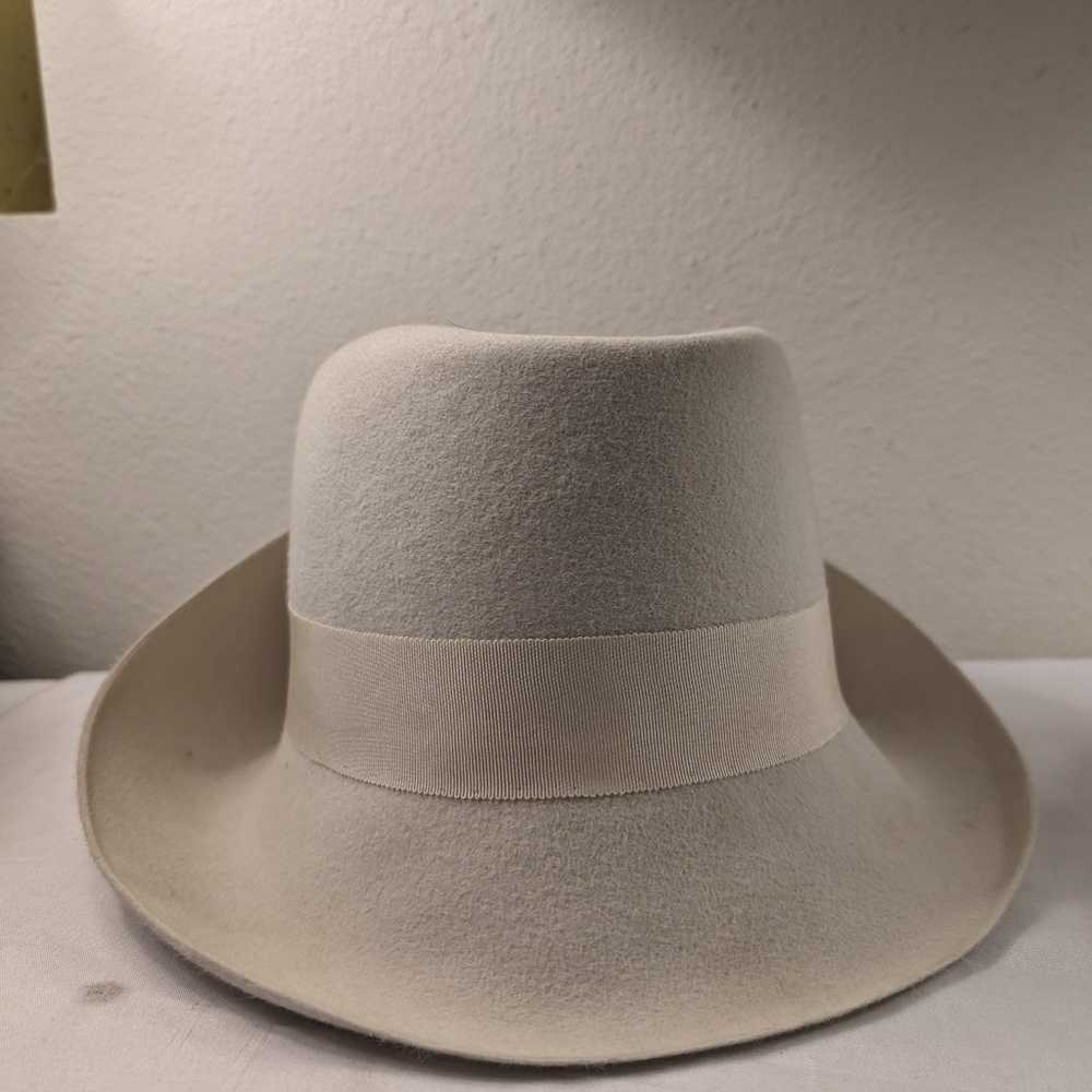 Two Vintage Mid-Century Classical Hats - image 3