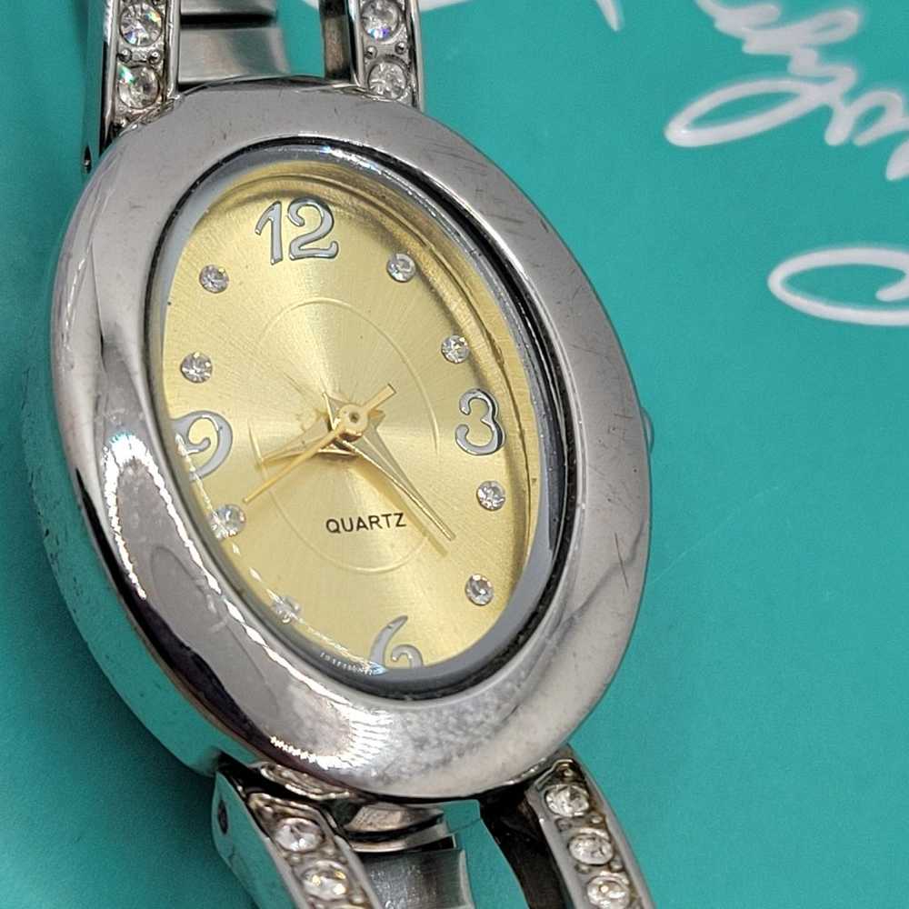 Vintage Beautiful Avon Watch - image 2