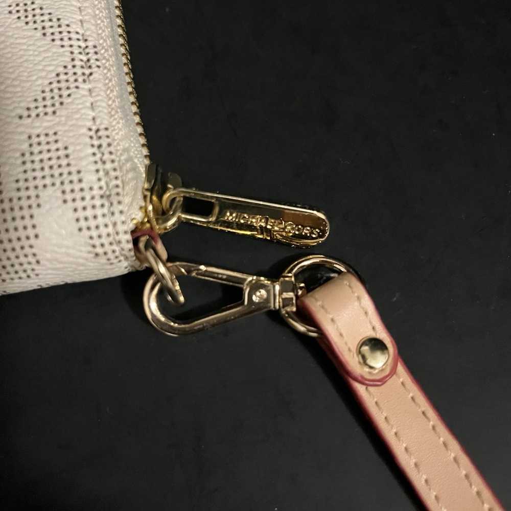 Michael Kors Wristlet - image 7