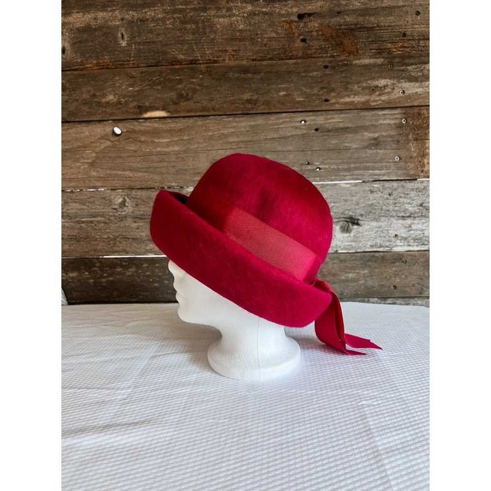 Vintage 1960s Cranberry Wool Bowler Womens Hat - … - image 3