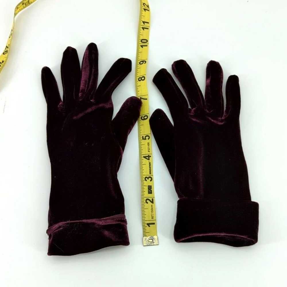 Deep Plum Vintage Gothic Glam Cuffed Velvet Glove… - image 2