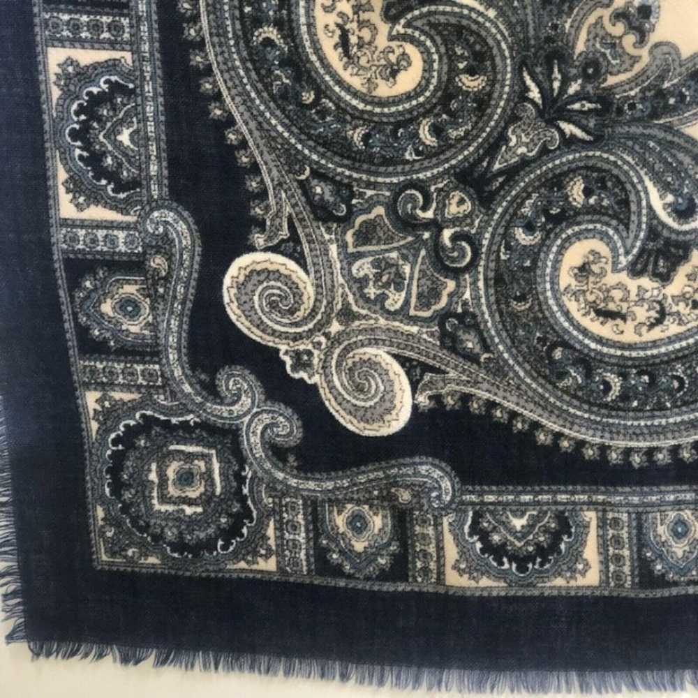 Vtg Navy Blue Ivory Medallian Scarf 30" - image 6