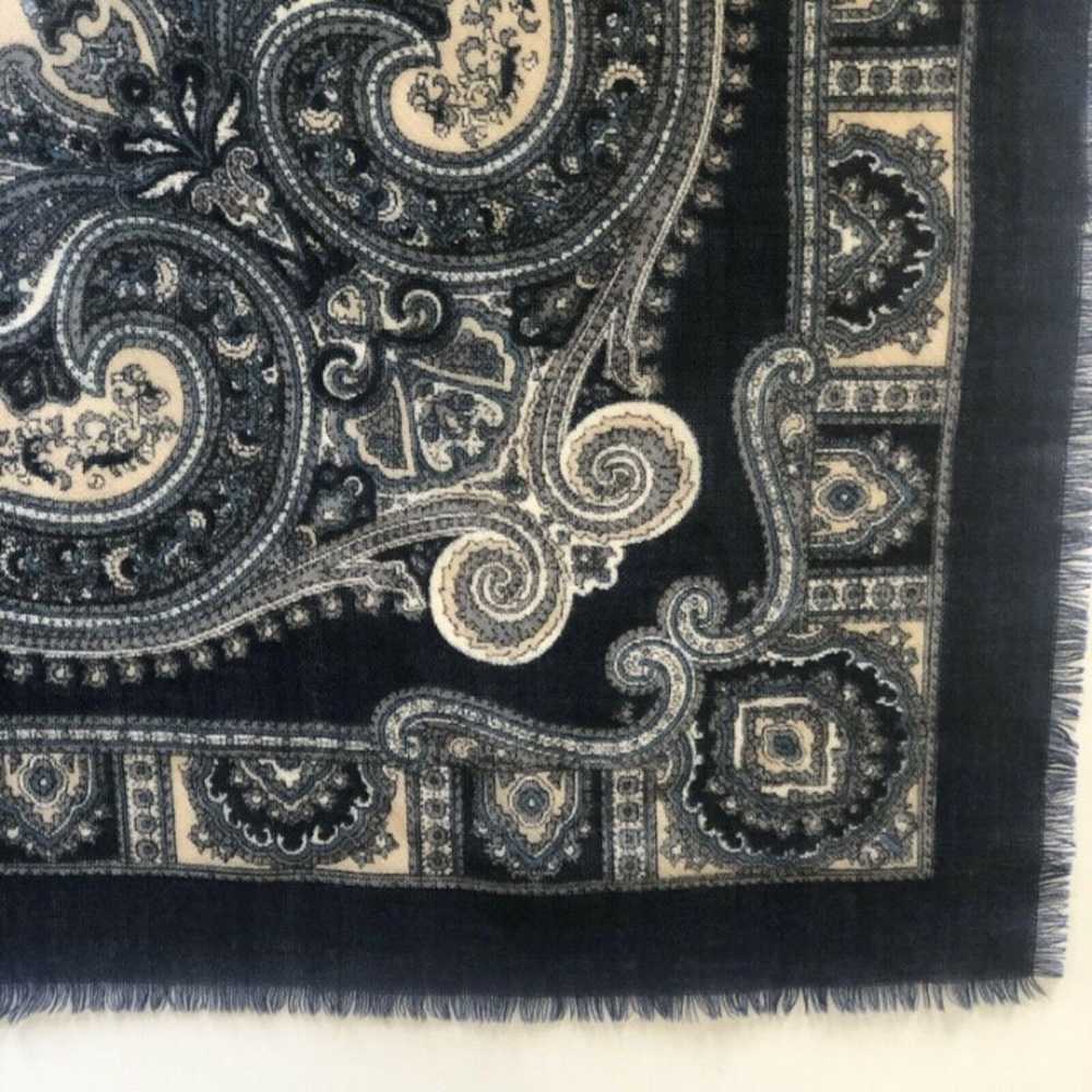 Vtg Navy Blue Ivory Medallian Scarf 30" - image 7