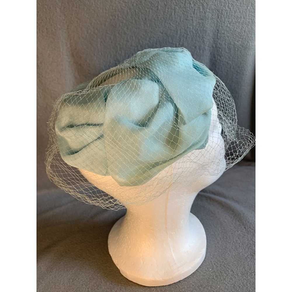 Ladies Light Blue Hat with Netting Vintage - image 4