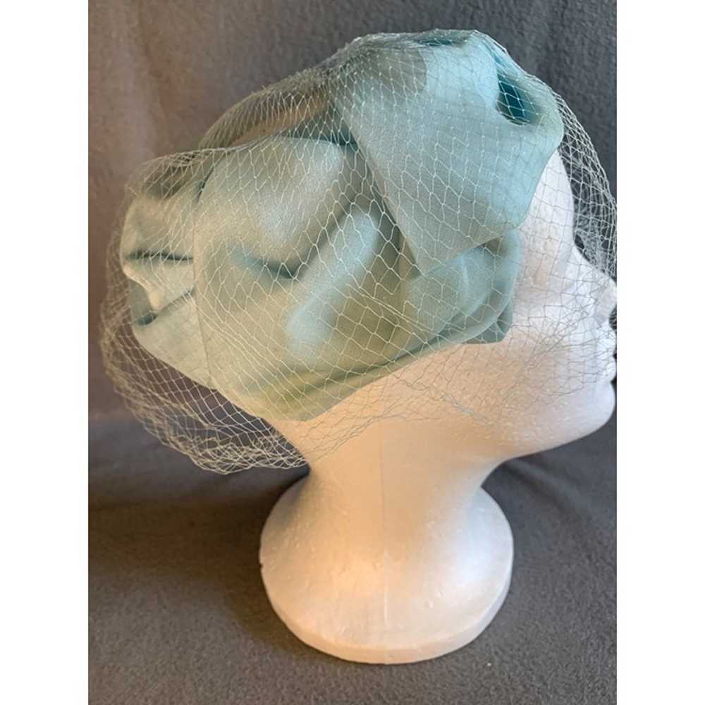 Ladies Light Blue Hat with Netting Vintage - image 9