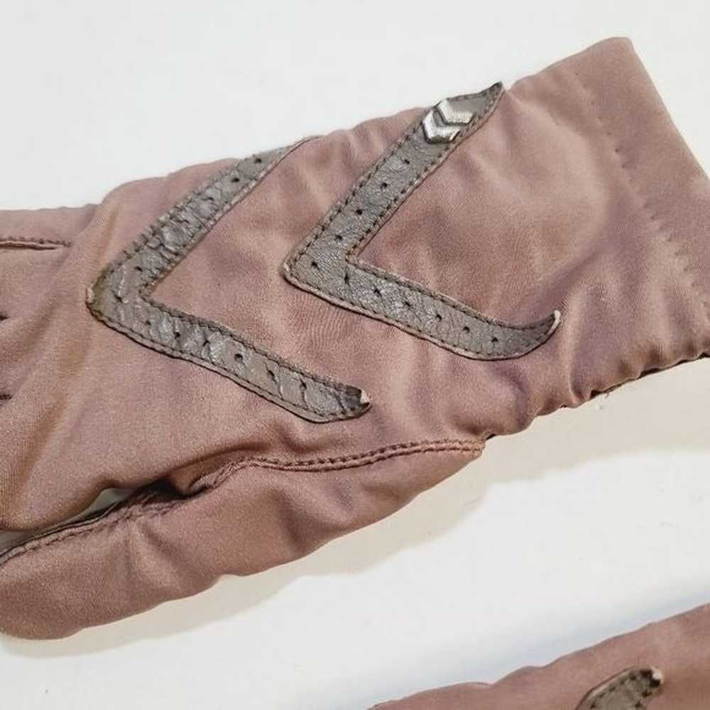 Vintage Aris Isotoner Brown Womens Gloves - image 3