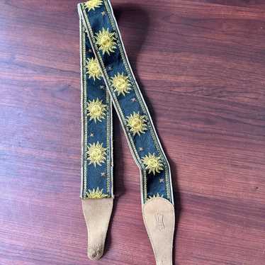 Vintage Levy's Leathers Guitar Strap with Sun Pat… - image 1