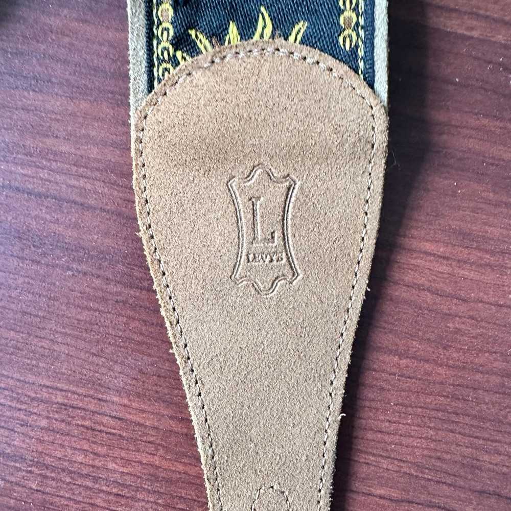 Vintage Levy's Leathers Guitar Strap with Sun Pat… - image 2