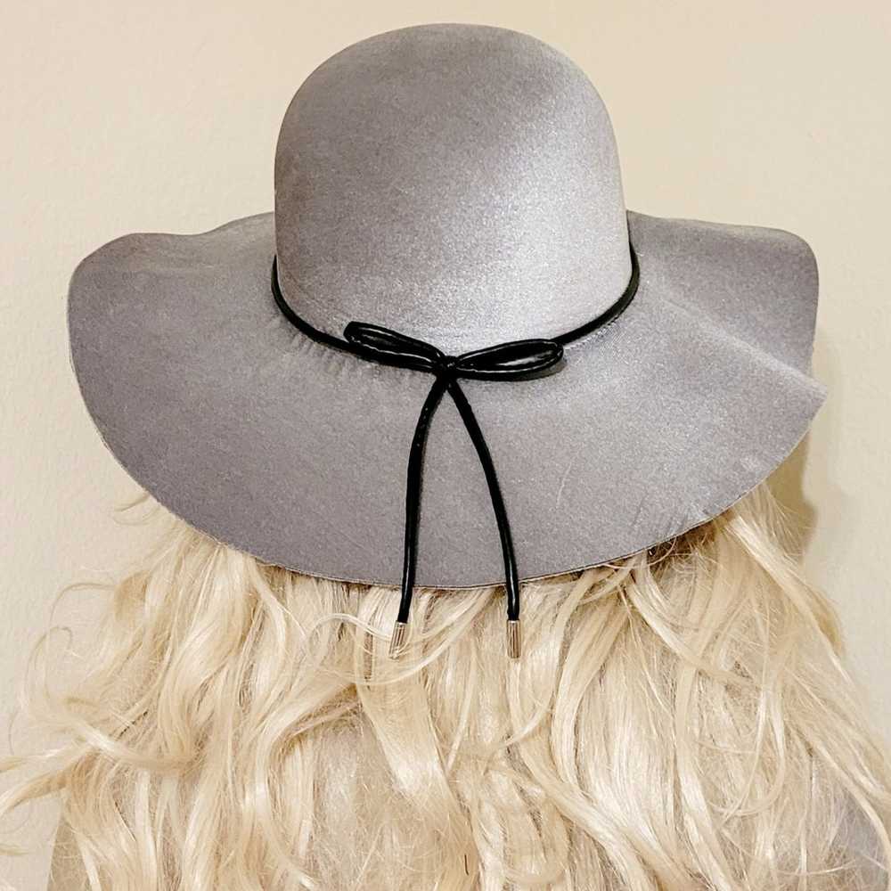 VINTAGE SILVER VELVET FLOPPY HAT WITH BLACK LEATH… - image 7