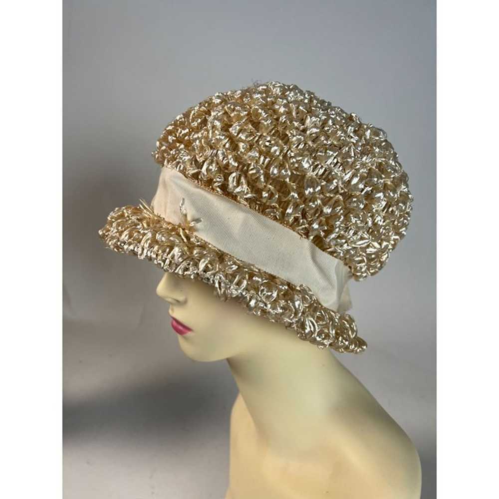 Vintage 1960s Beige Straw Cloche Hat With Ribbon … - image 12