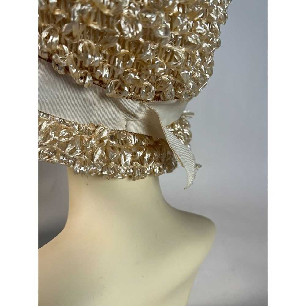 Vintage 1960s Beige Straw Cloche Hat With Ribbon … - image 4