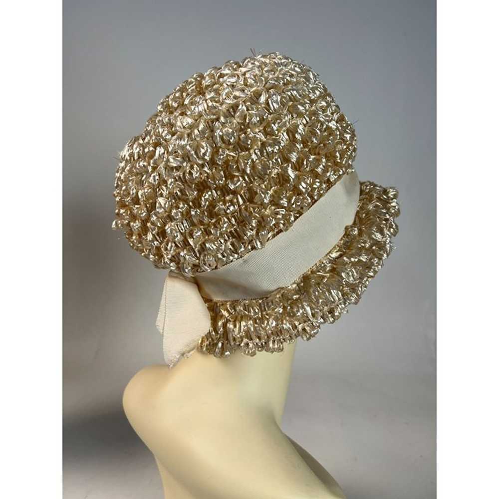 Vintage 1960s Beige Straw Cloche Hat With Ribbon … - image 7