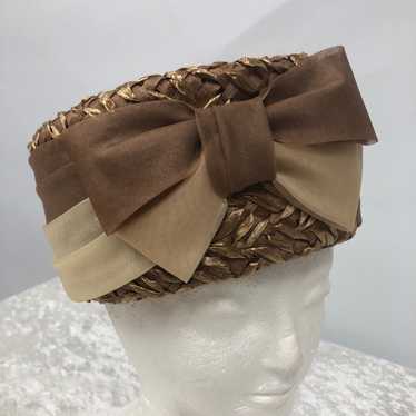 Vintage woven women’s hat with bow - image 1