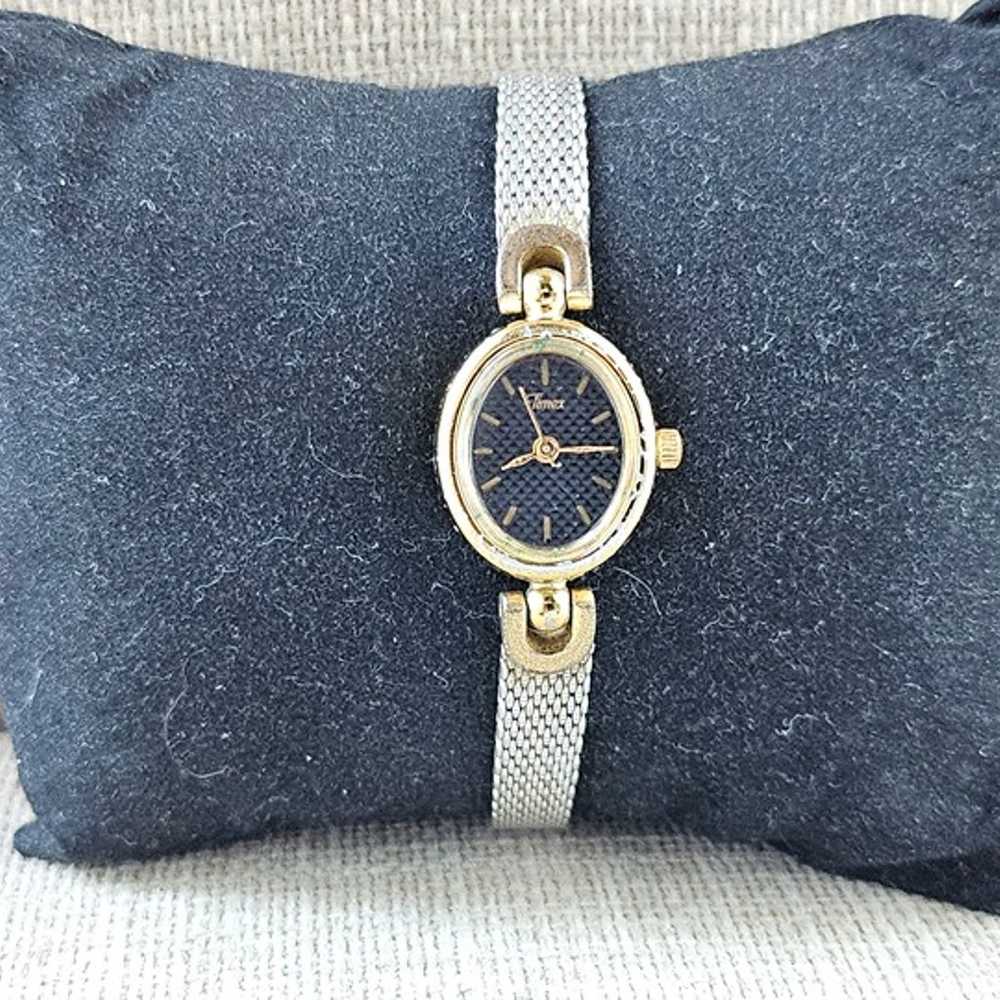 Timex Vintage Wristwatch Gold Tone Case Quartz An… - image 5