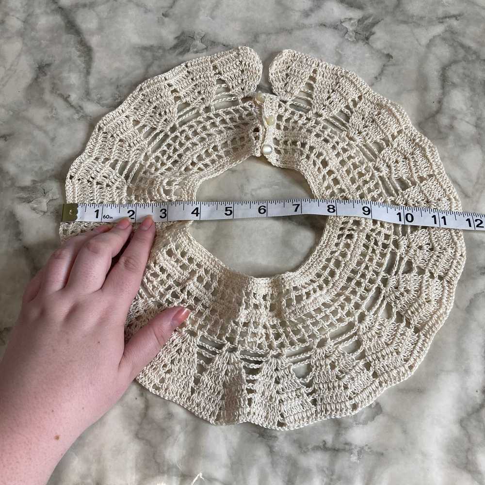 Handmade vintage crochet lace collar - image 10