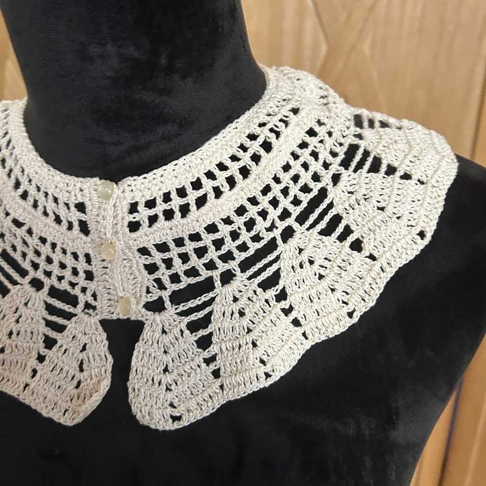 Handmade vintage crochet lace collar - image 7