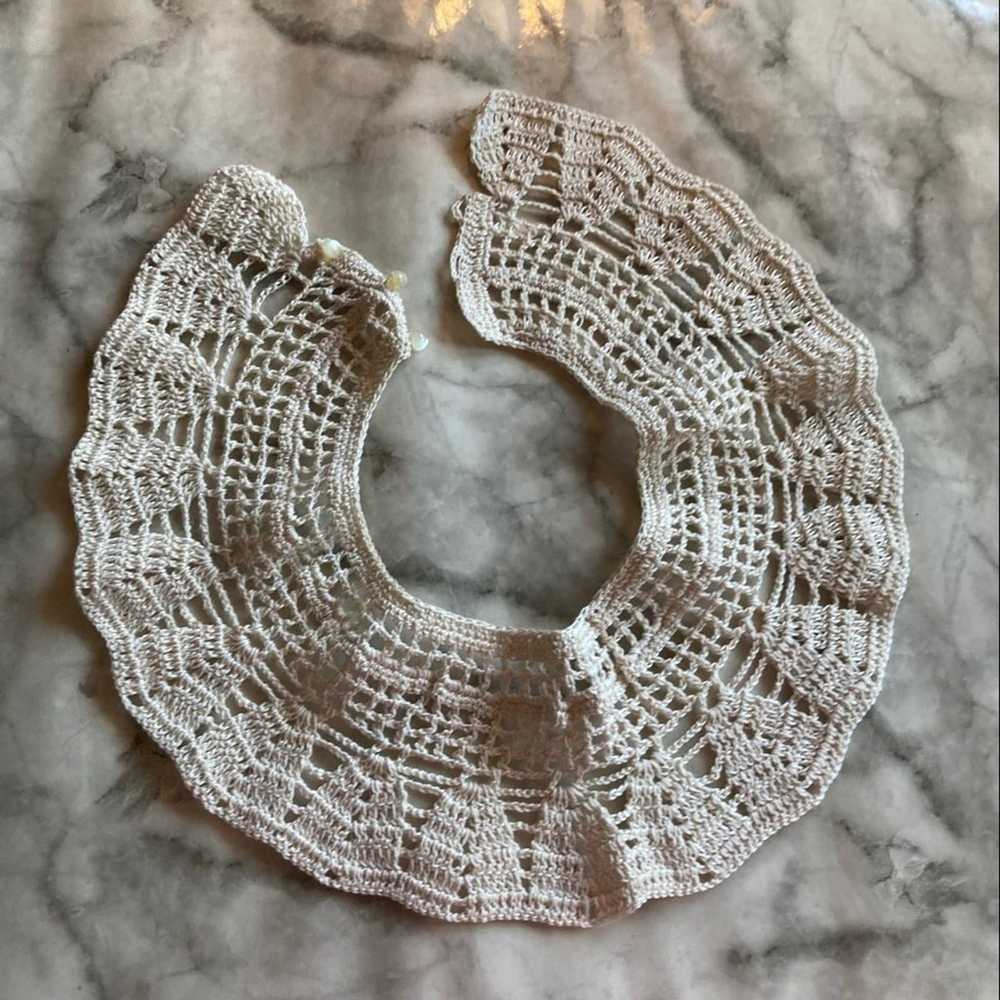 Handmade vintage crochet lace collar - image 8