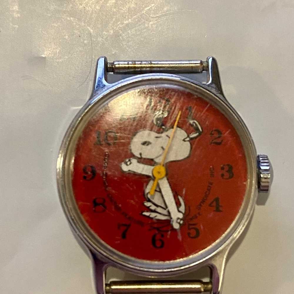 Vintage Snoopy Peanuts Timex Self-Winding Watch 1… - image 3