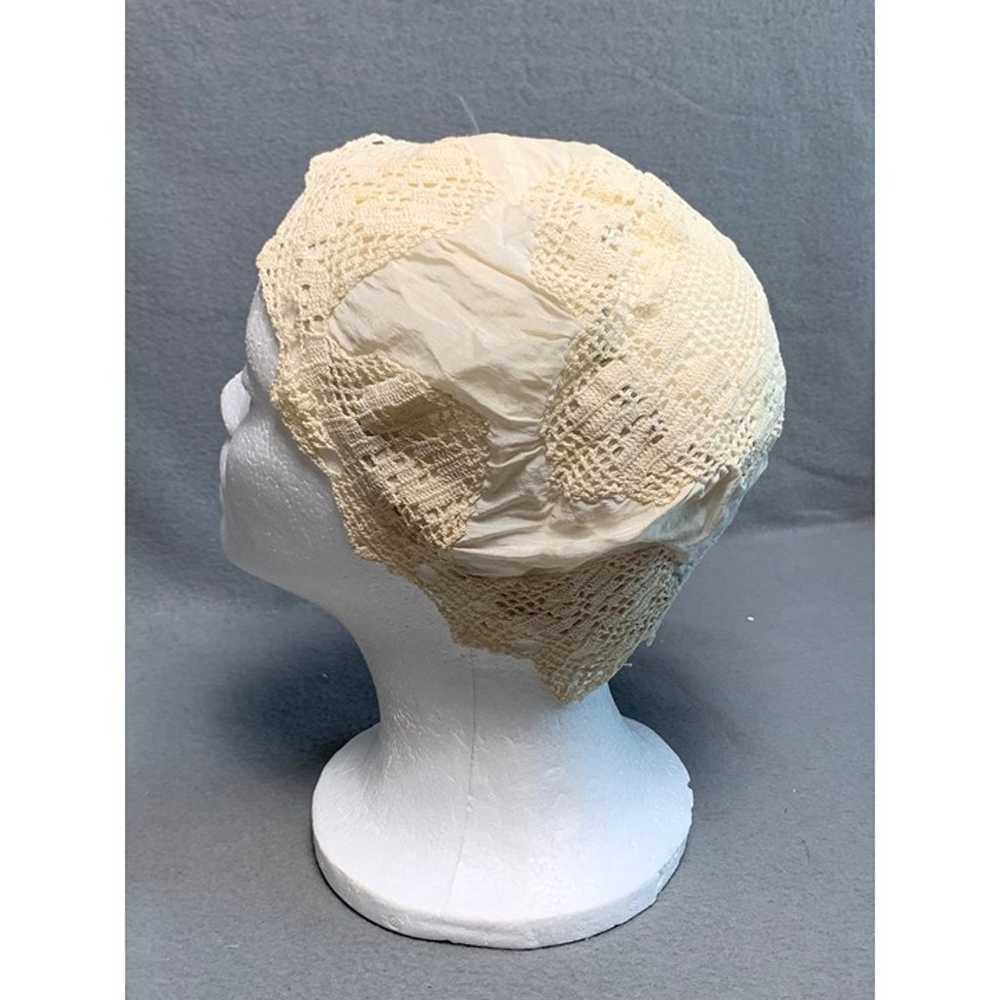 Vintage Handmade Lace & Silk Bonnet - For the Fan… - image 3