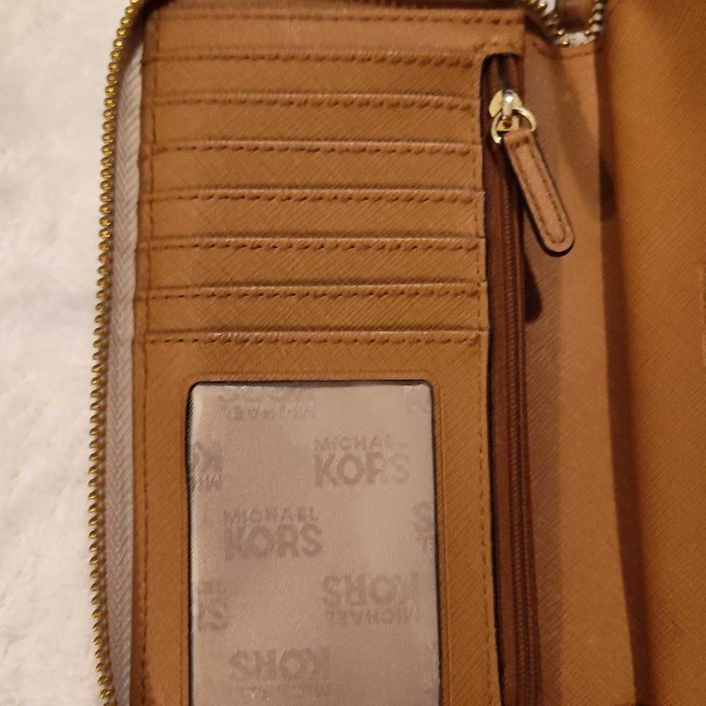 Vintage Michael Kors Wallet - image 10