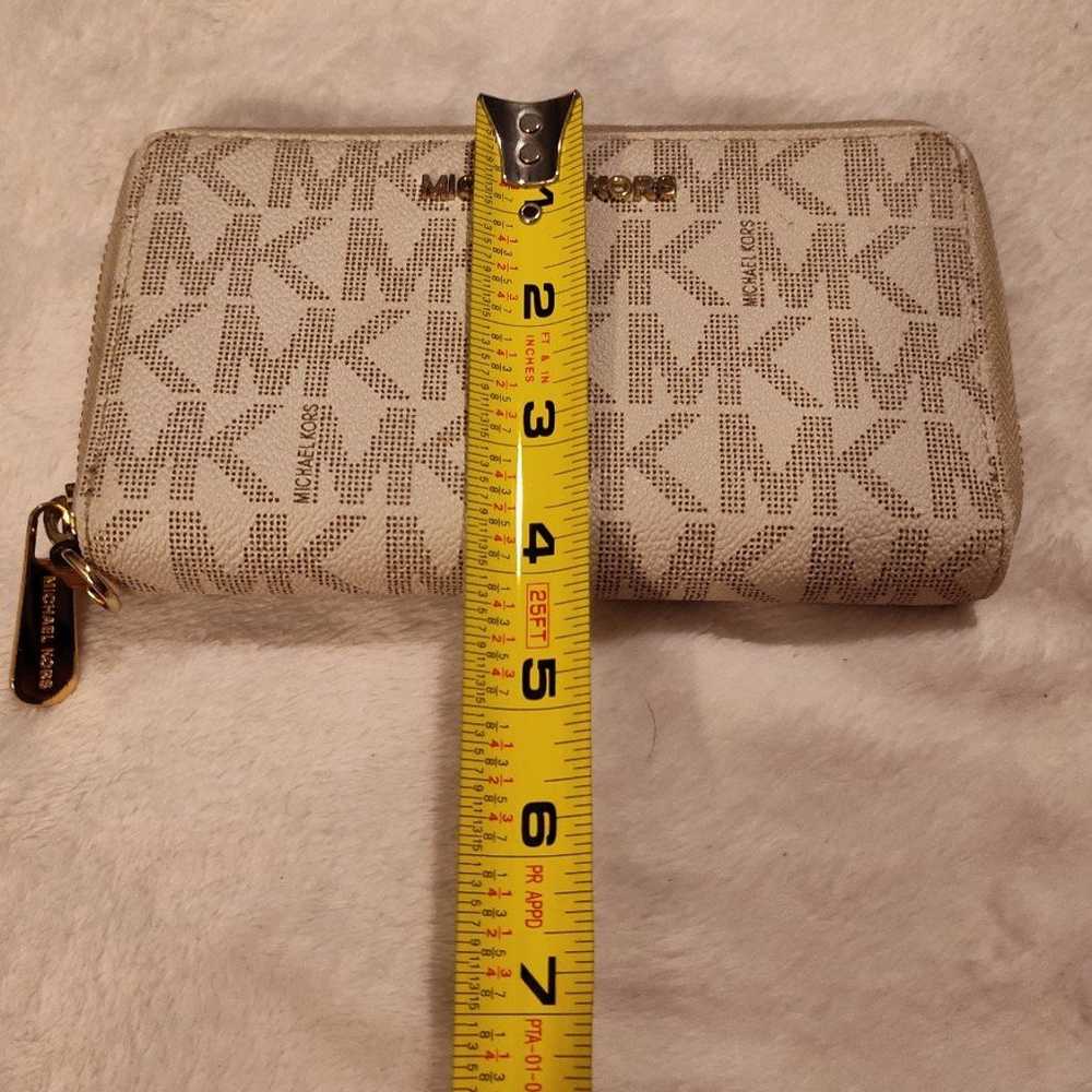 Vintage Michael Kors Wallet - image 12